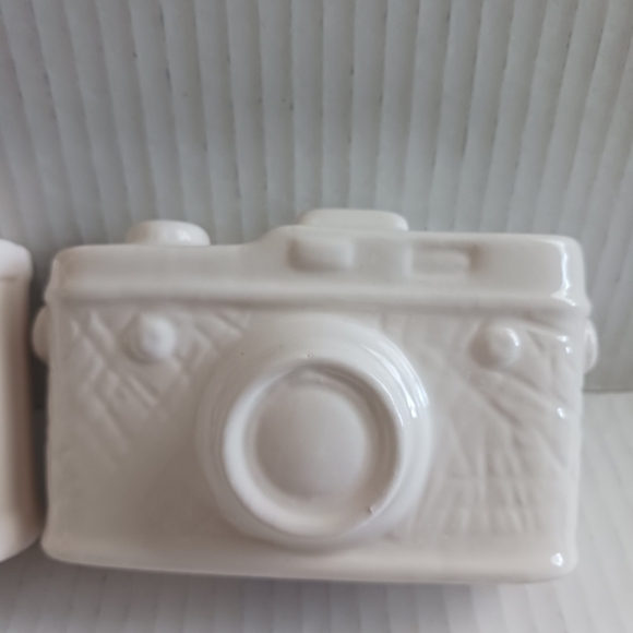 Ceramic Camera Decor - Picture 6 of 10